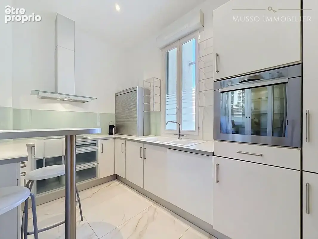 Appartement 3 pièces 108 m² à vendre à Marseille-7e (13007) - photo 8