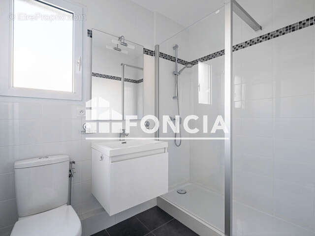 Appartement à LE POULIGUEN