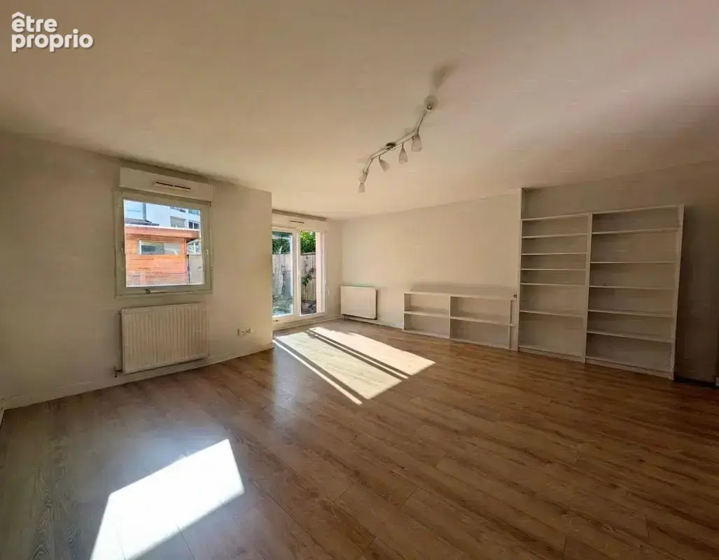 A vendre à rouen - maison de ville 3 chambres avec terrasse - photo 3