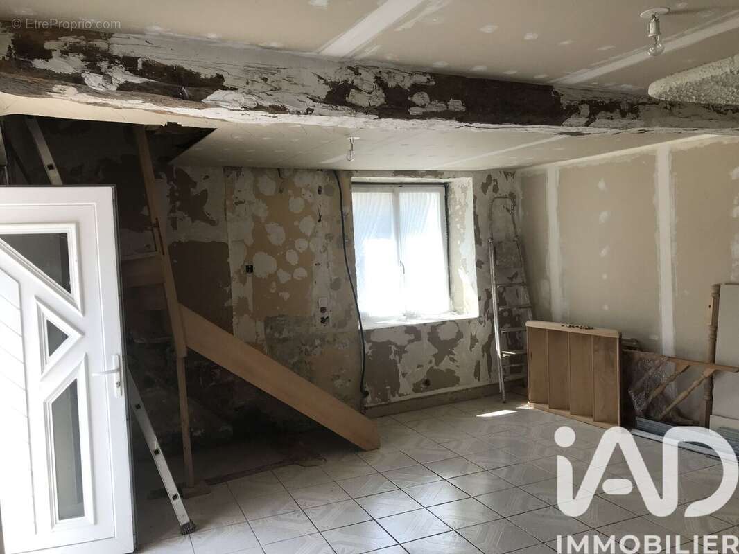 Photo 4 - Maison à CHEVAIGNE-DU-MAINE