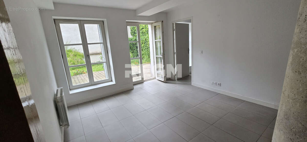 Appartement à SAINT-DENIS