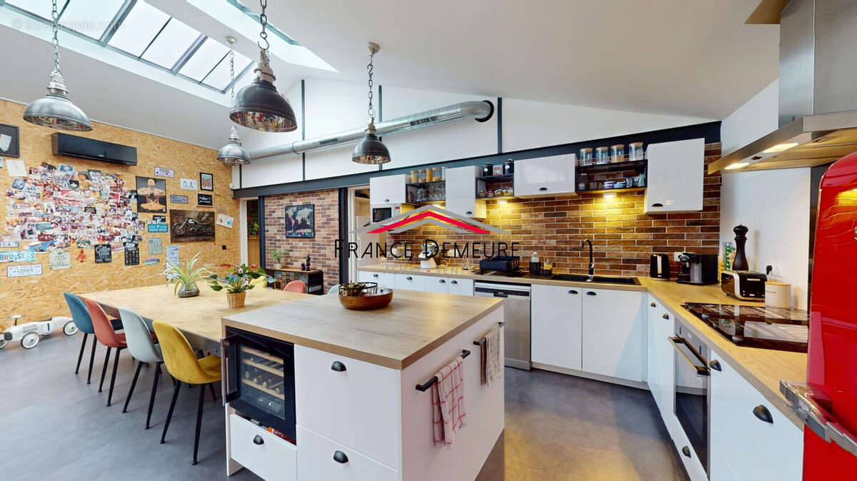 Maison à LE PLESSIS-BOUCHARD