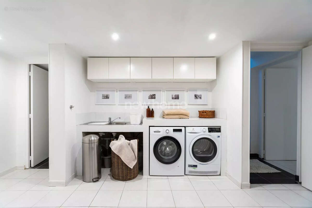 Maison à LES ADRETS-DE-L'ESTEREL