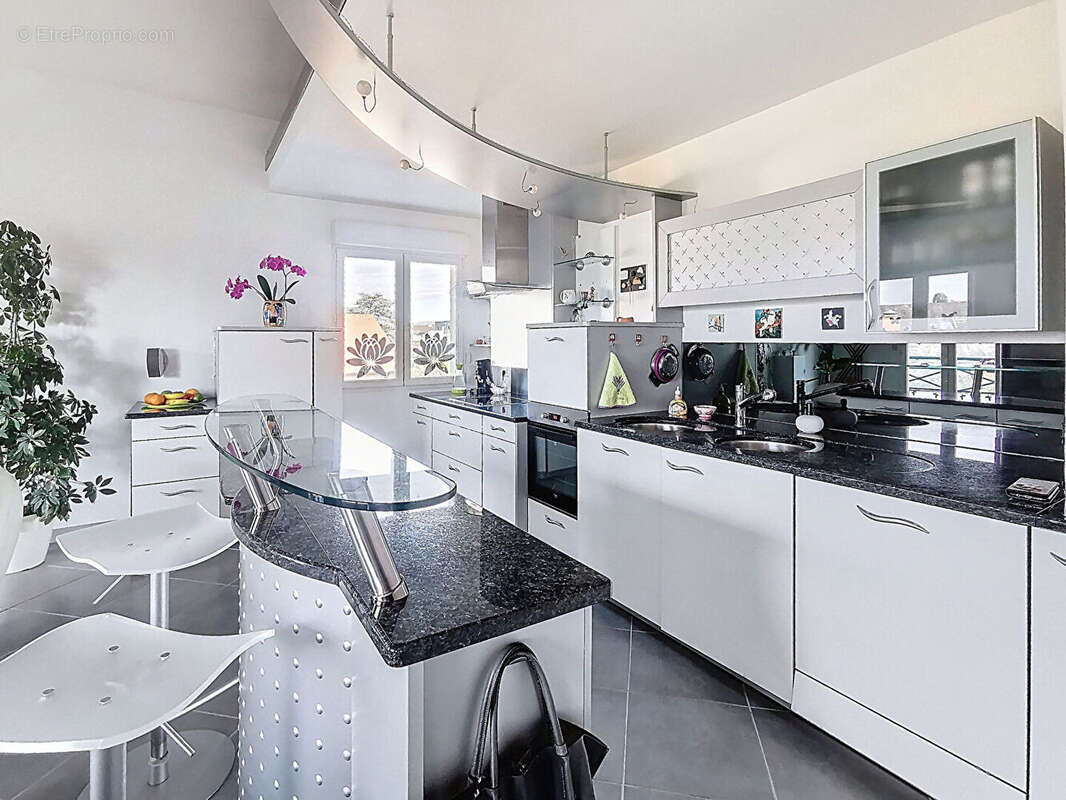 Appartement à THONON-LES-BAINS