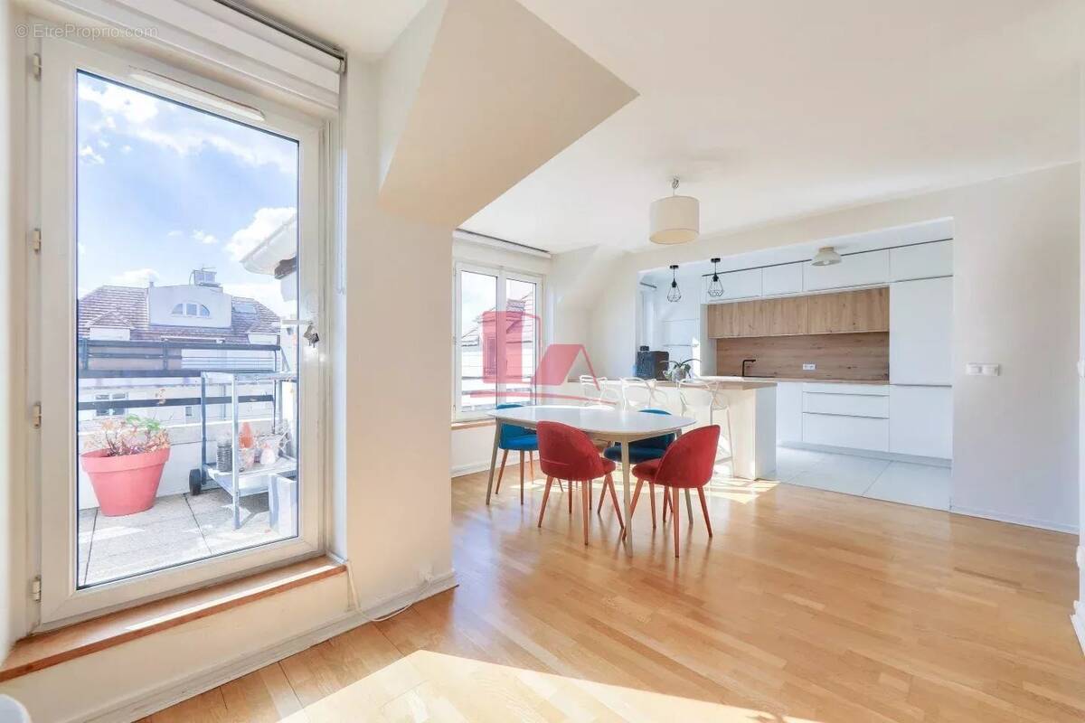 Appartement à ISSY-LES-MOULINEAUX