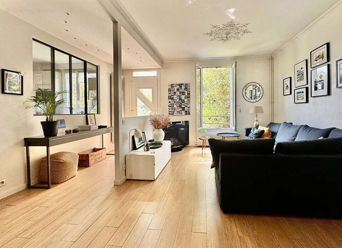 Maison à BOIS-COLOMBES