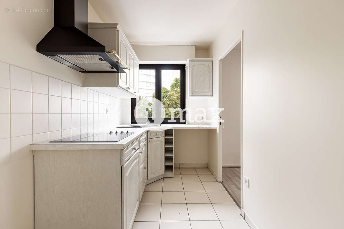 Appartement à LEVALLOIS-PERRET