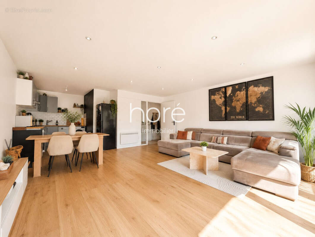 Appartement 74 m² à Osny  - photo 2