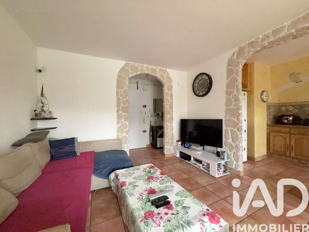 Photo 4 - Appartement à LE CANNET-DES-MAURES
