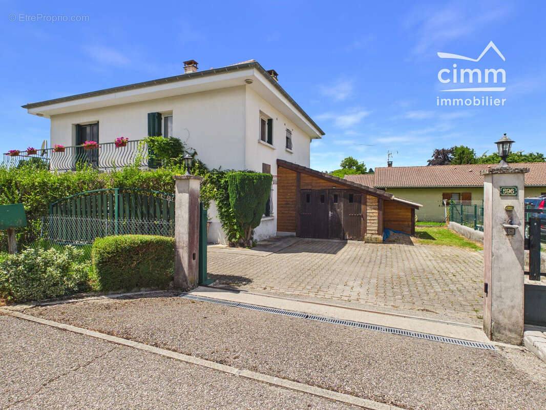 Maison 128 m² à Notre-Dame-De-L'osier  - photo 2
