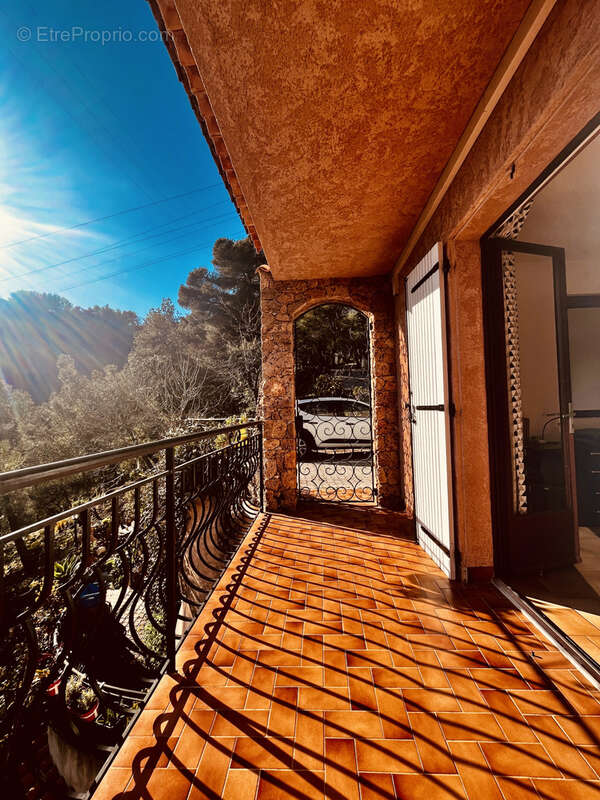 Maison à MENTON
