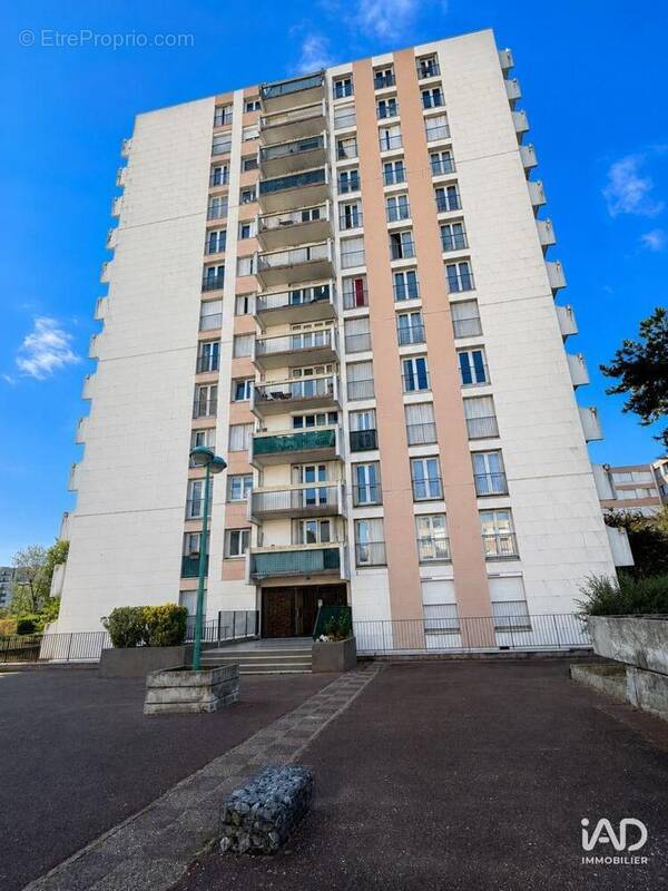 Photo 1 - Appartement à NEUILLY-SUR-MARNE