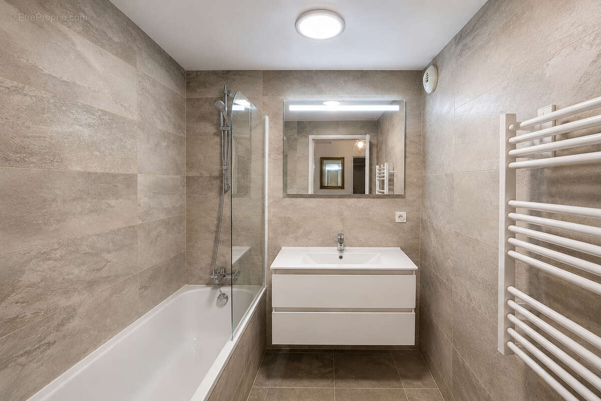 Appartement à MONTIGNY-LE-BRETONNEUX