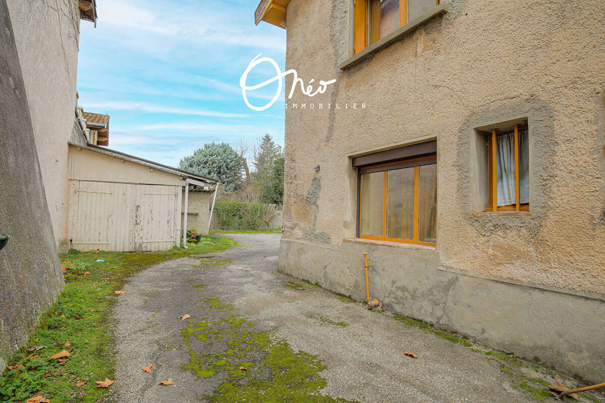 Maison à MIONS
