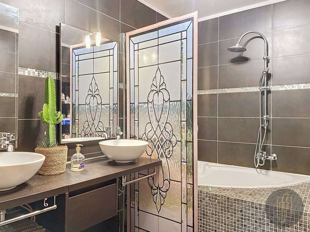 Appartement à LYON-2E