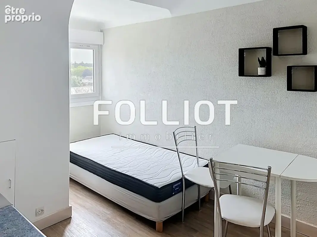 A vendre  dans immeuble en centre ville  4 chambres 50000 saint lo investisseurs - photo 4