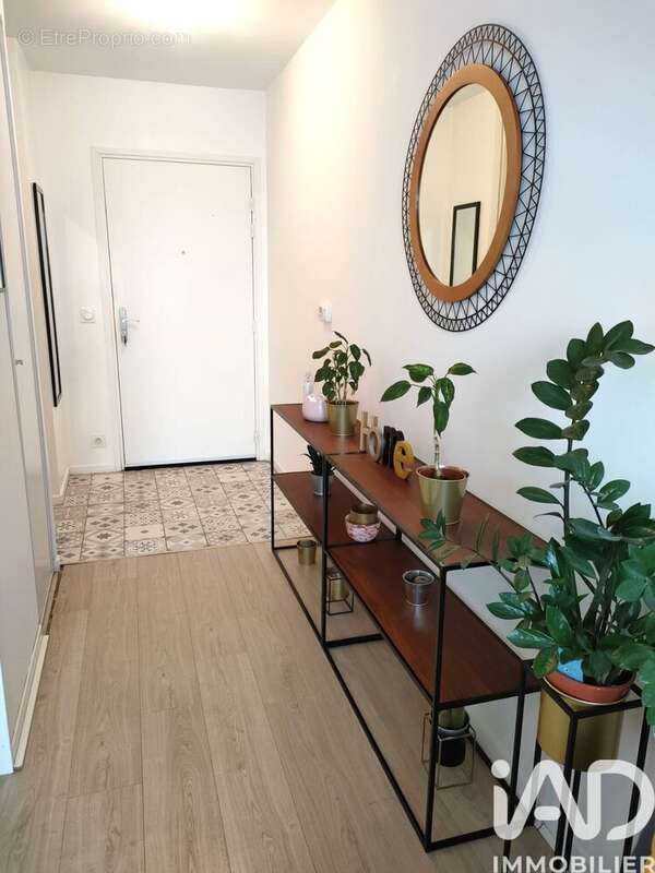 Photo 2 - Appartement à VIGNEUX-SUR-SEINE