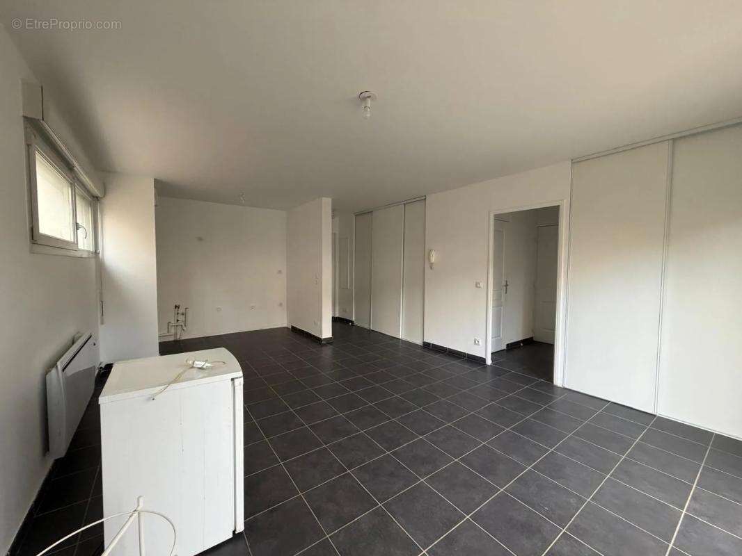 Appartement à LYON-8E