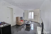 Appartement à LA GARENNE-COLOMBES