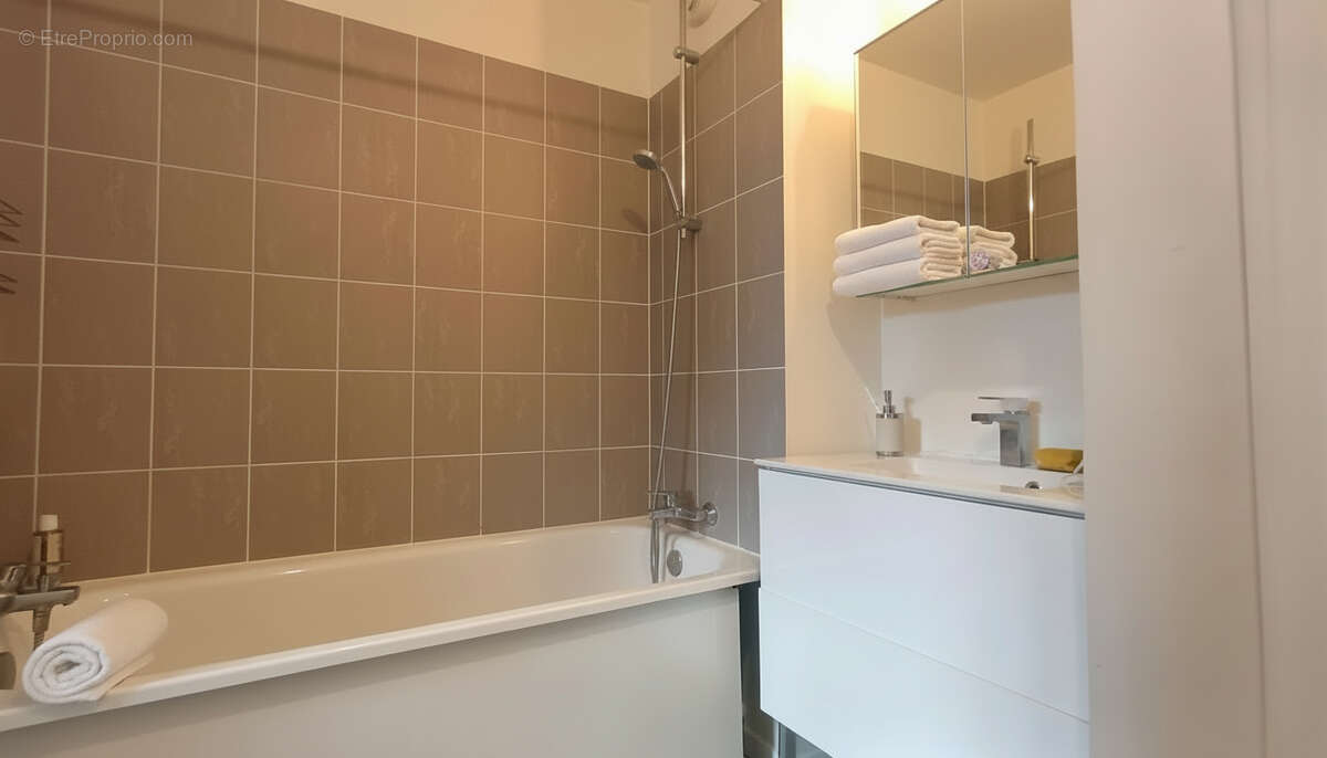 Appartement à EPINAY-SUR-SEINE