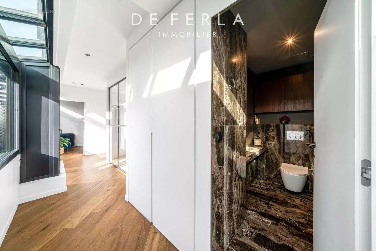 Appartement à PARIS-19E