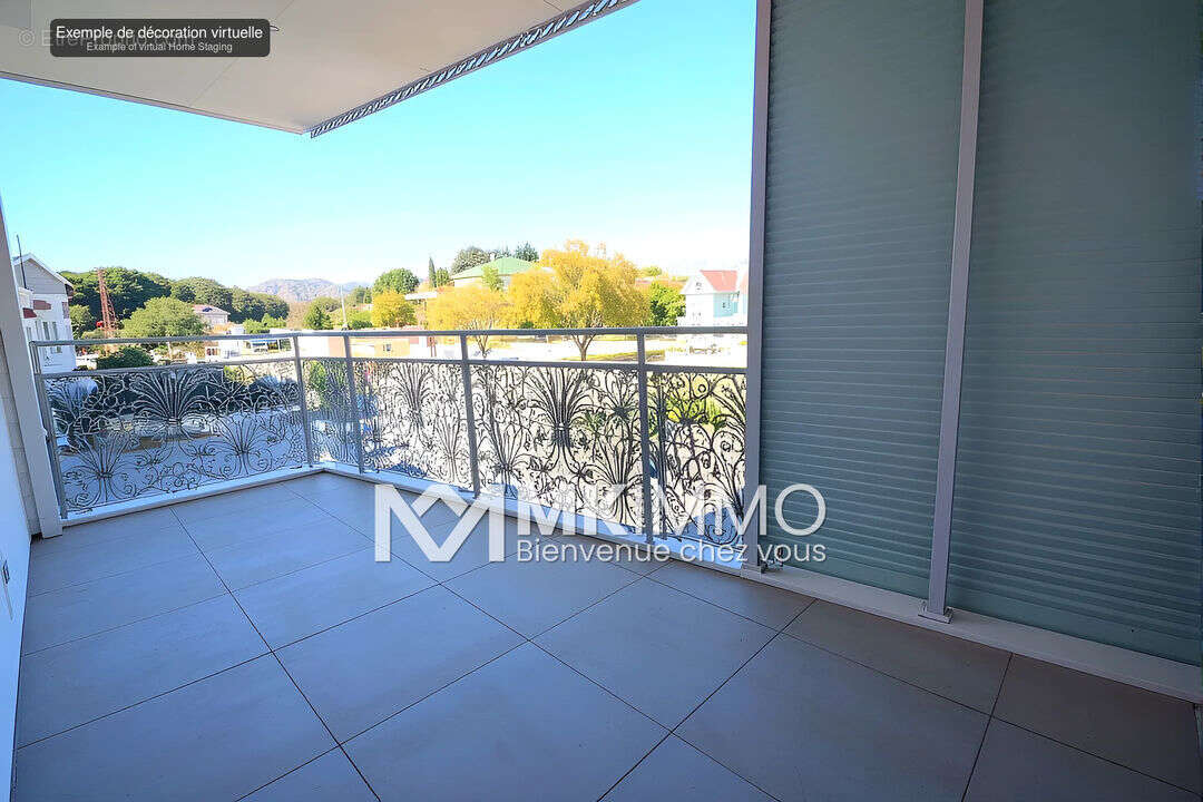 Appartement à SAINT-LAURENT-DU-VAR