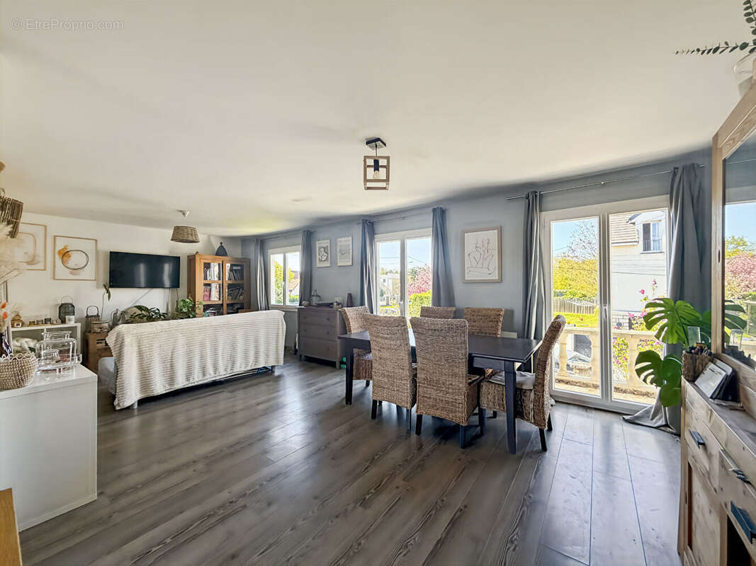 Maison à PALAISEAU
