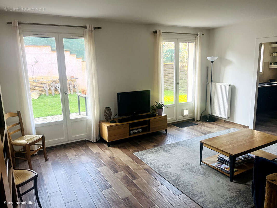 Maison à SUCY-EN-BRIE