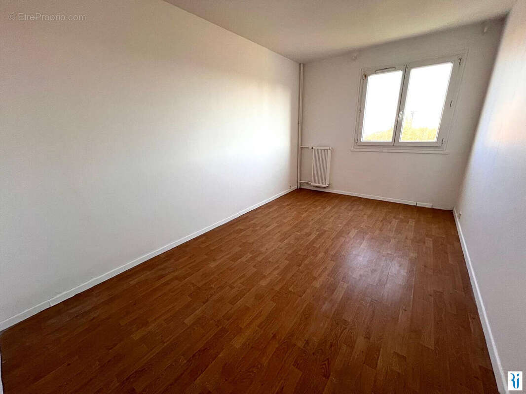 Appartement à CANTELEU