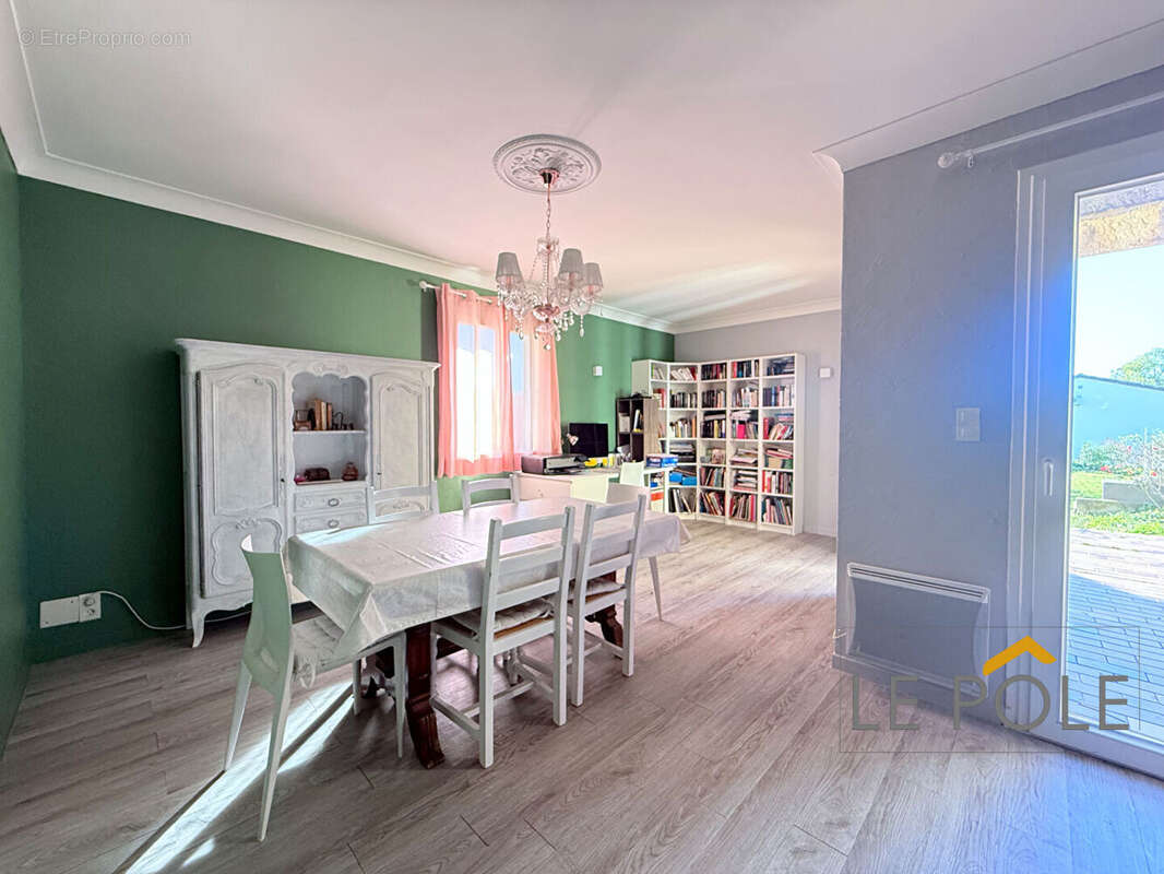 Maison à PIERRELATTE