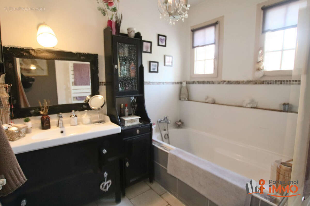 Maison à SAINT-SORLIN-EN-BUGEY