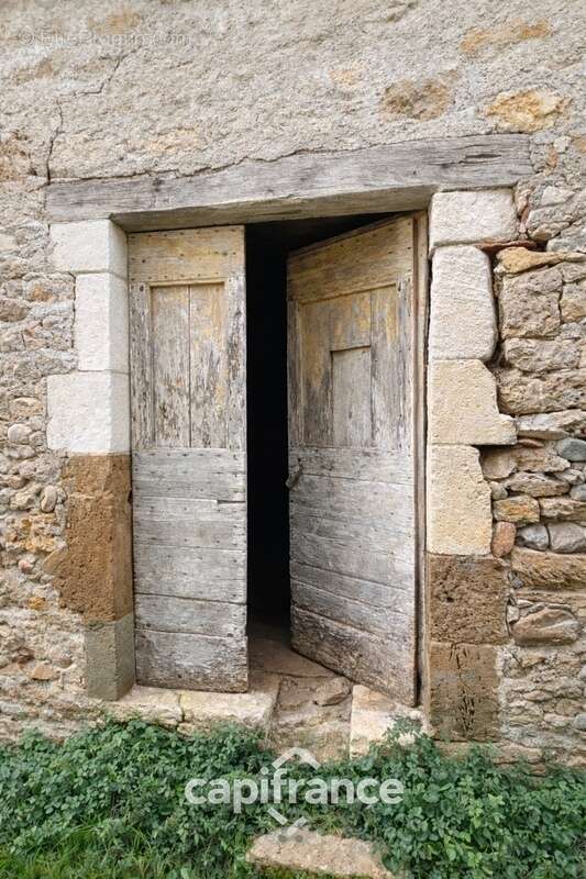 Maison à VAYRAC