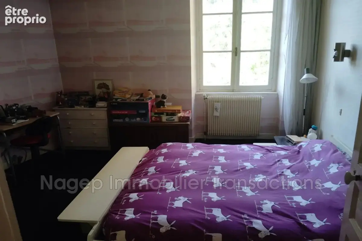 Maison à Thiers  - photo 9