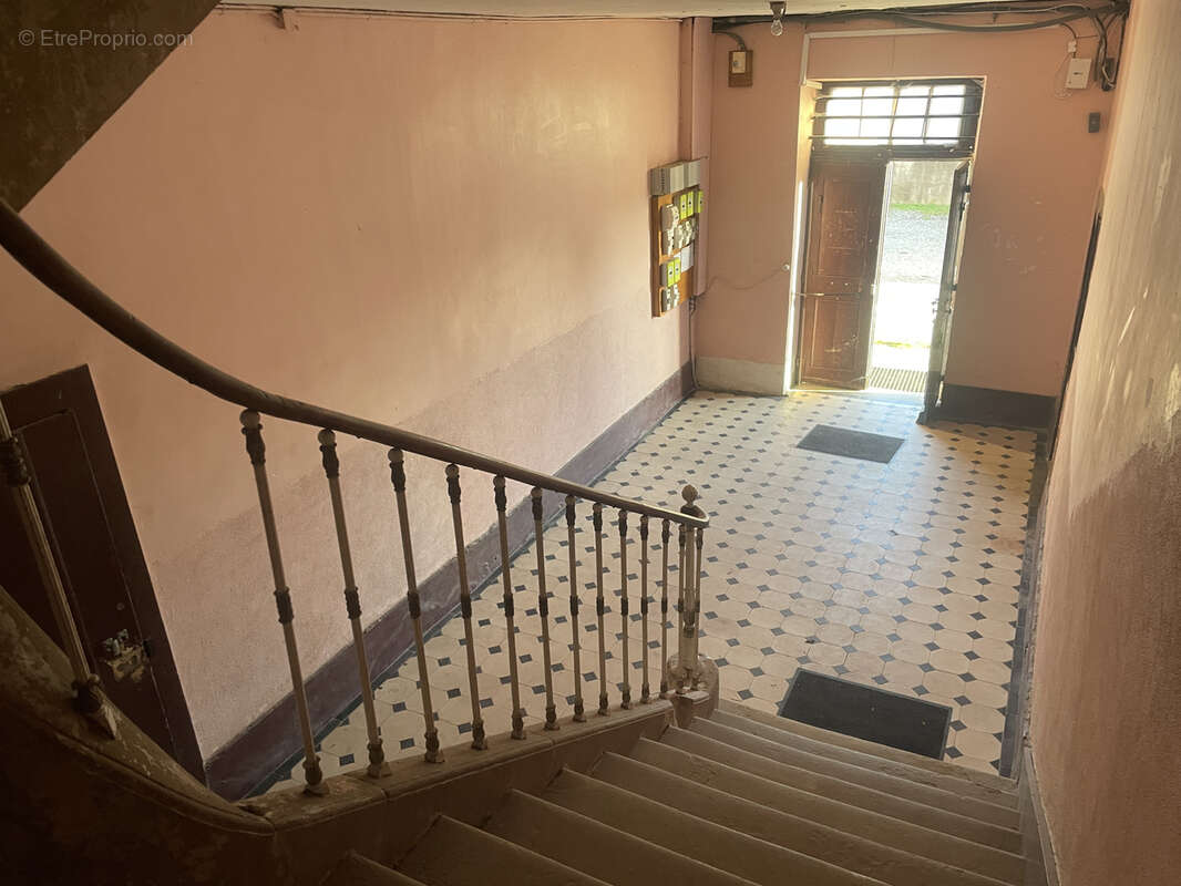 Appartement à AMBACOURT