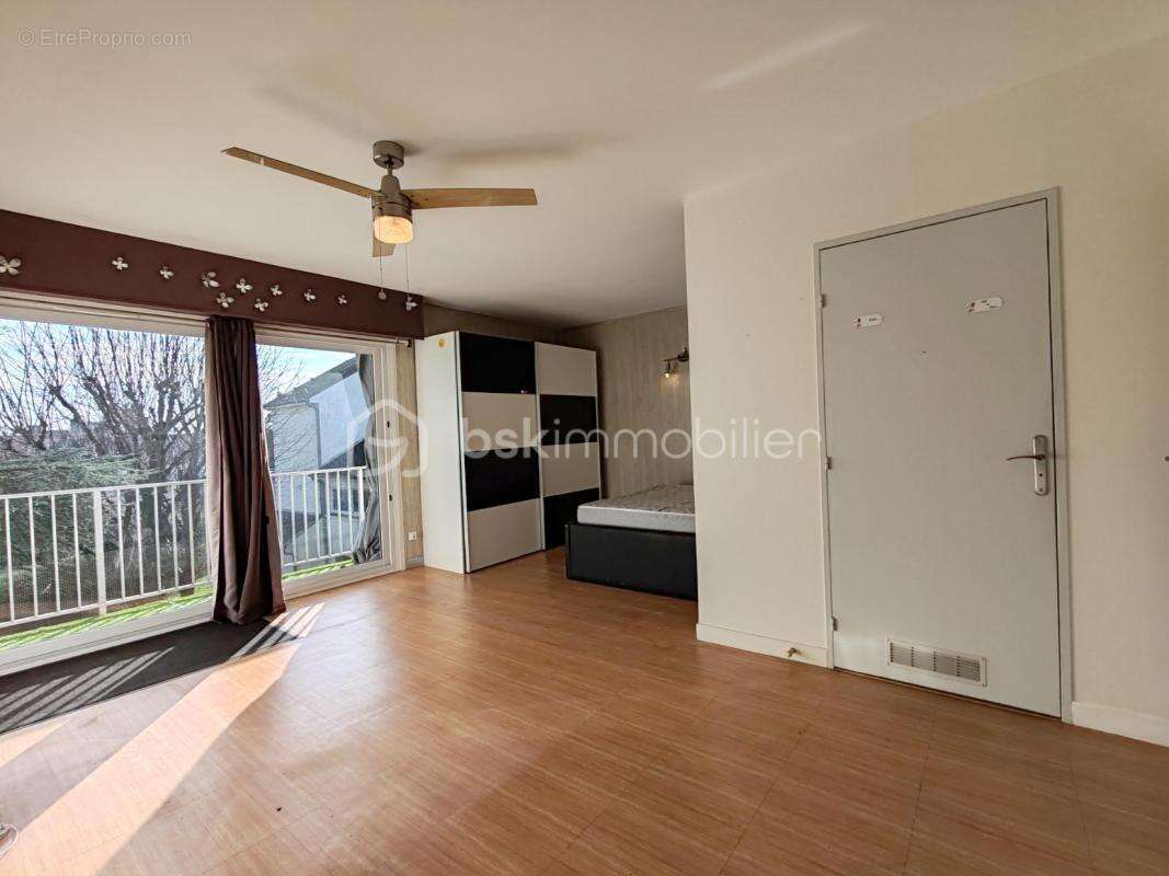 Appartement à ARTENAY