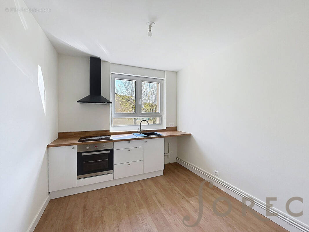 Appartement à LE BAN-SAINT-MARTIN