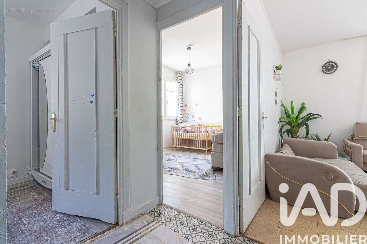 Photo 4 - Appartement à LYON-8E