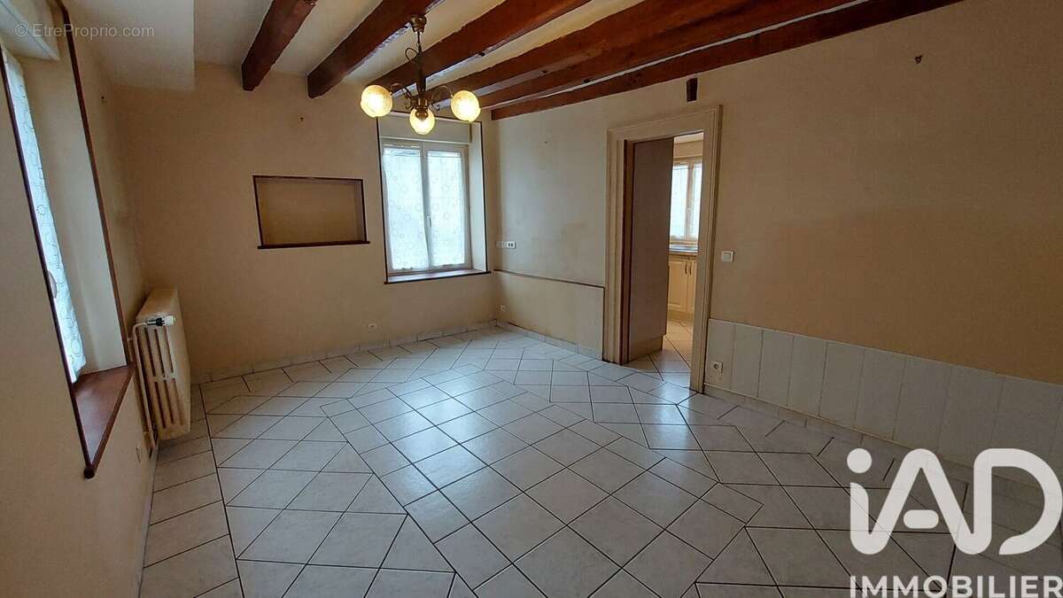 Photo 5 - Maison à BUZANCAIS