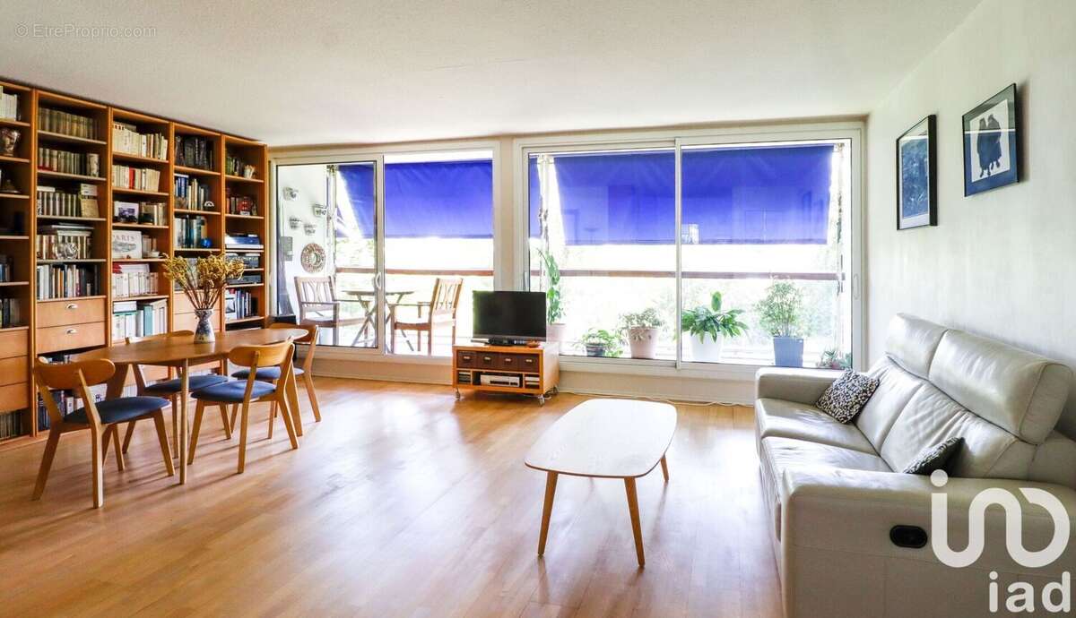 Photo 4 - Appartement à VILLE-D'AVRAY