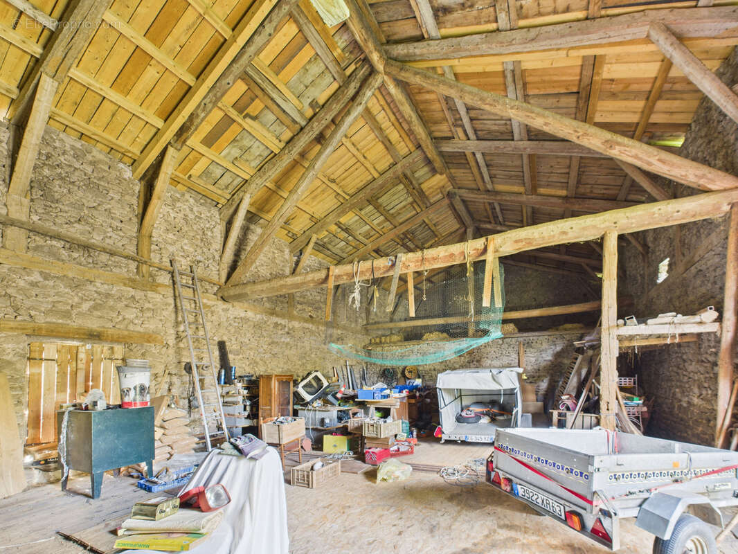 Maison à SAINT-GERMAIN-L&#039;HERM