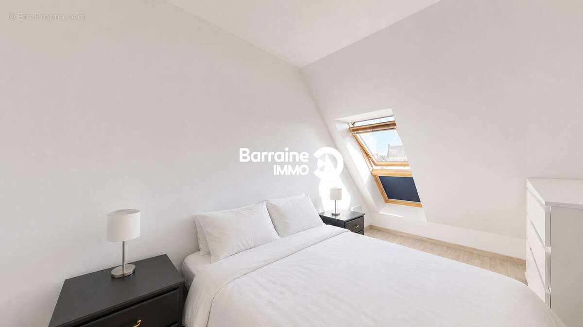 Appartement d'Exception à Lanester avec Vue Mer - Exclusivité Barraine Immo -Dernier Étage, Lumineux et Sans Travaux - photo 8