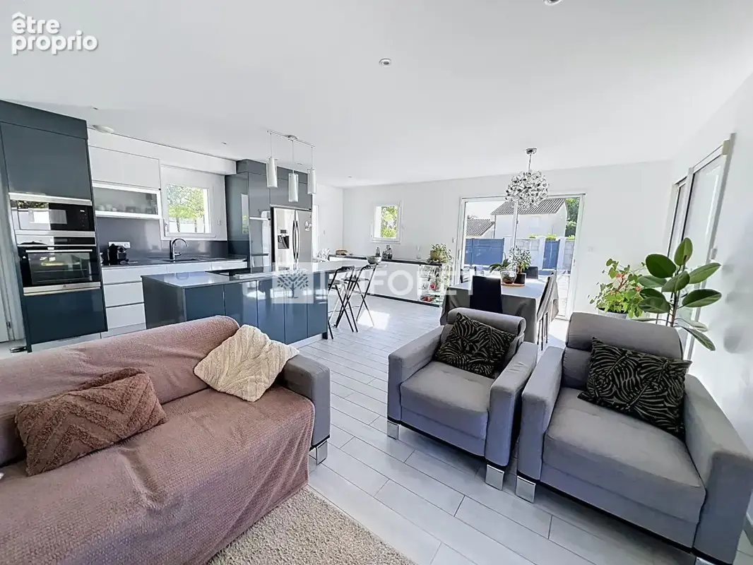 Maison contemporaine 2017  110 m²  4 chambres  belle pièce de vie  garage - photo 13
