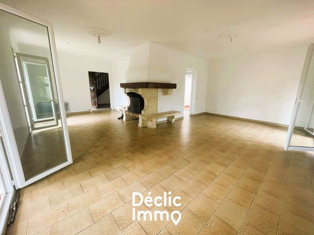 Maison à VENDARGUES