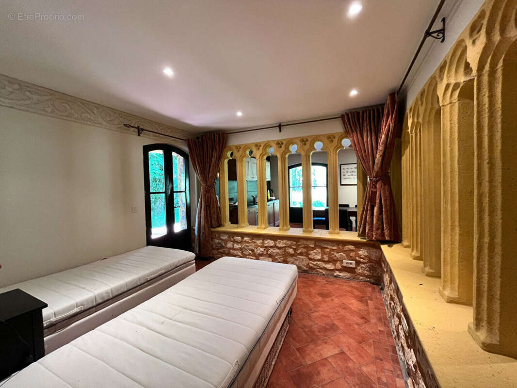 Maison à MONFLANQUIN