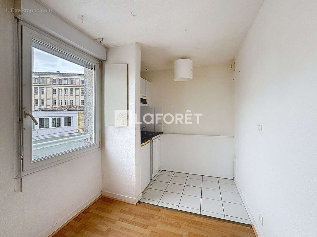 Appartement à BORDEAUX