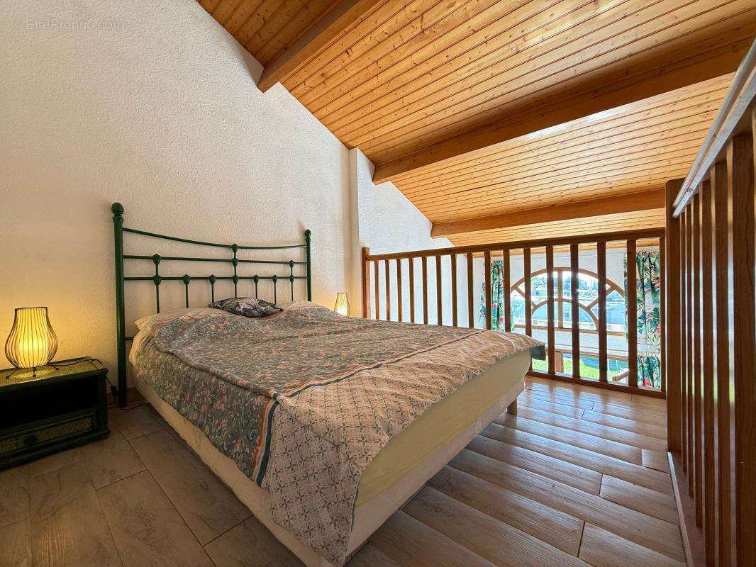 Appartement à VAUX-SUR-MER