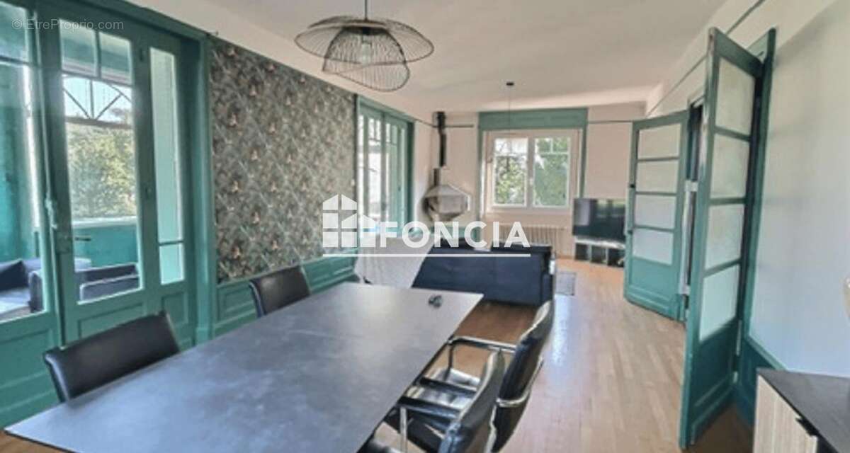 Maison à RIVE-DE-GIER