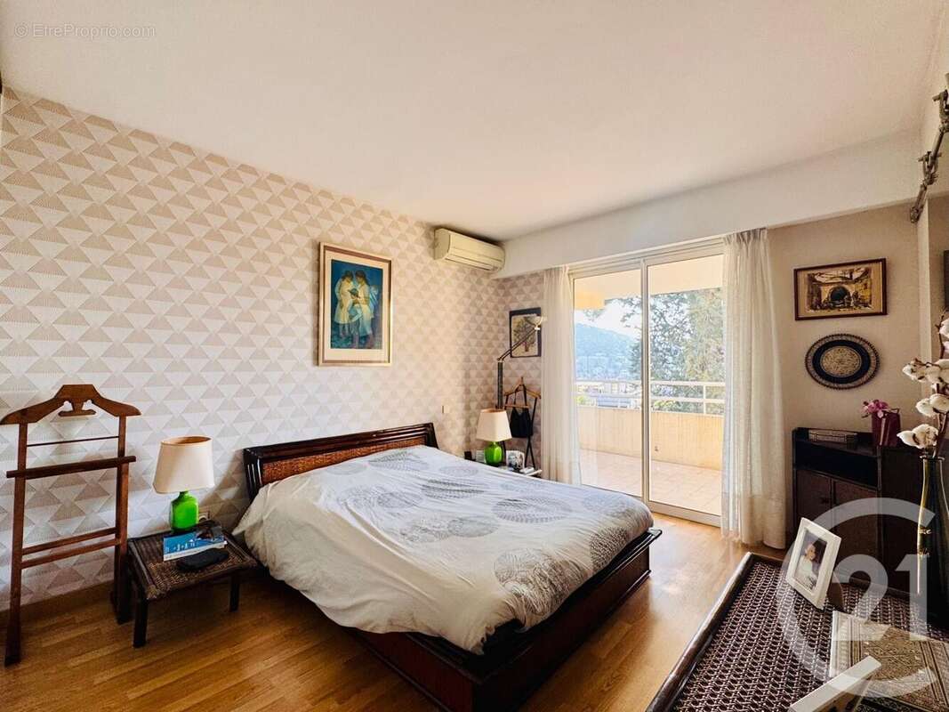 Appartement à LE CANNET