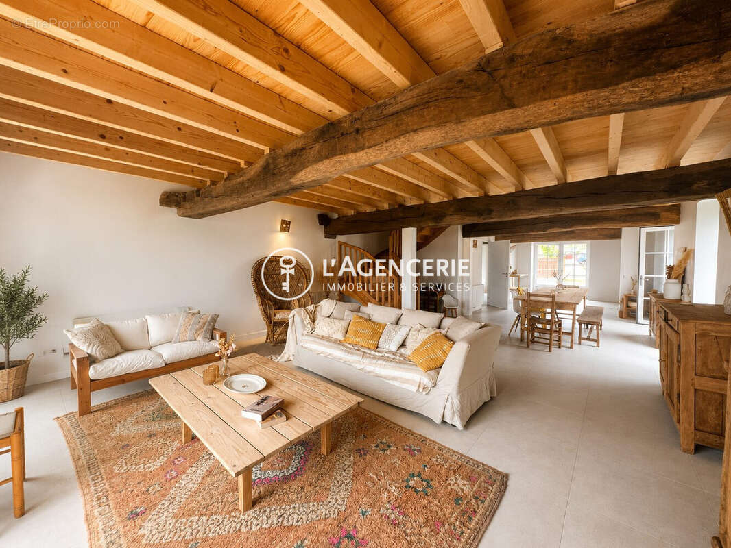 Appartement 163 m² à Ahetze  - photo 4