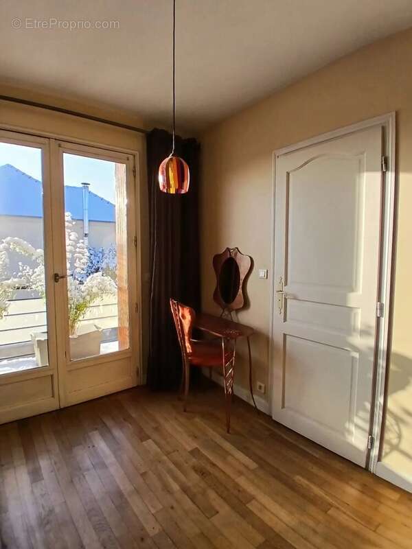 Maison à HOUILLES
